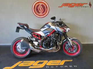 Kawasaki Z 900 Z900 ABS | PERFECT! | HISTORY (bj 2023)