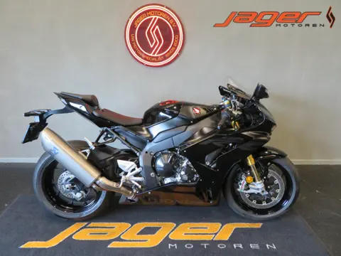 Honda CBR 1000 RR-R SP FIREBLADE TOPPER! (bj 2021)
