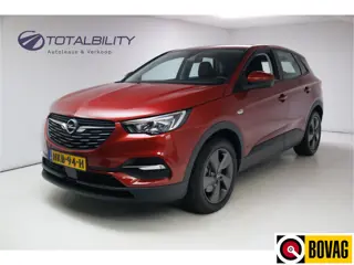 Opel Grandland X 1.6 Turbo Hybrid Elegance 225 pk | Afneembare trekhaak | All-season | Cruise-contro