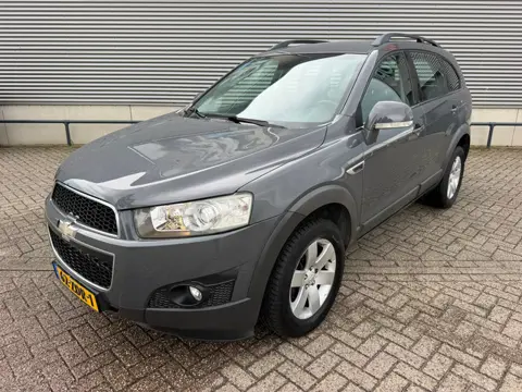 Chevrolet Captiva 2.4i LT 2WD