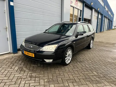 Ford Mondeo Wagon 2.0-16V Ghia Executive
