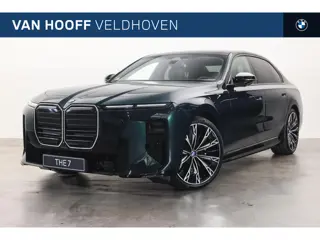 BMW i7 50 xDrive M Sport / Panoramadak Sky Lounge / Parking Assistant Professional / 3D Head-Up / Ma