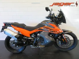 KTM 890 ADVENTURE NIEUWSTAAT!! HISTORIE (bj 2022)