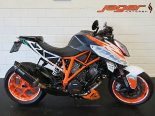 KTM 1290 SUPER DUKE FULL! AKRA HISTORIE (bj 2018)