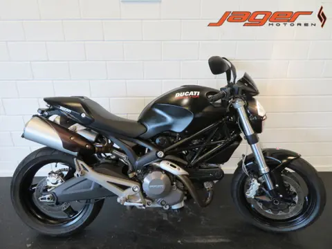 Ducati MONSTER 696 M696 TOP CONDITIE!! (bj 2008)