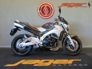 Suzuki GSR600A GSR 600 NAKED TOUR TOP! (bj 2007)