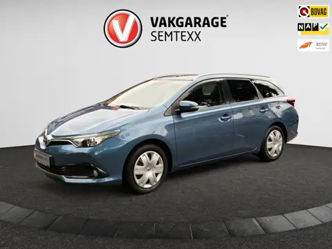 Toyota Auris Touring Sports 1.2T Dynamic | Clima | Cruise | Navi | Panoramadak | Camera | Origineel 