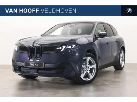BMW iX3 40 eDrive / Panoramadak / Multifunctionele Stoelen / Driving Assistant Plus / Stoelverwarmin