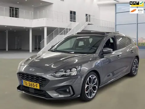 Ford Focus 1.0 EcoBoost ST Line Business