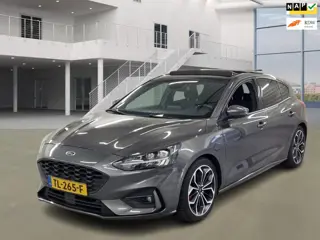 Ford Focus 1.0 EcoBoost ST Line Business