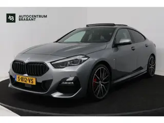 BMW 2 Serie Gran Coupé 218i High Executive (PANORAMADAK, CAMERA, STOELVERWARMING, NAVIGATIE)