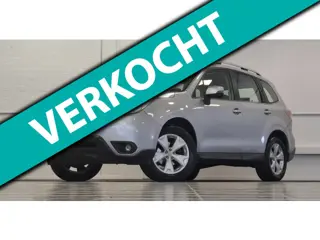Subaru Forester 2.0 Luxury Plus Automaat 1e Eigenaar 100% Onderhouden Trekhaak Camera Panoramadak