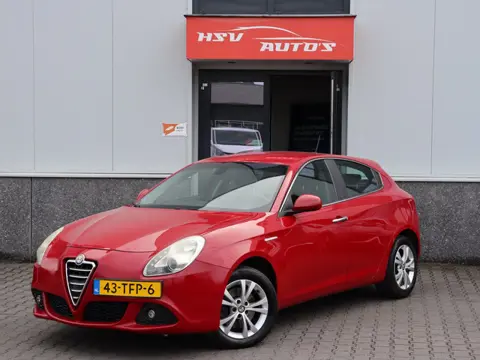 Alfa Romeo Giulietta 1.4 T Distinctive 170 PK airco LM 4-deurs