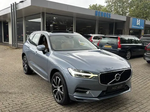 Volvo XC60 T8 AWD Pano HeadUp 74470Keyless Pilot assist 360 camera