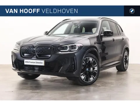 BMW iX3 High Executive / Trekhaak / Sportstoelen / Head-Up / Comfort Access / Parking Assistant Plus