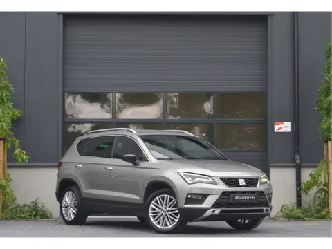SEAT Ateca 1.4 EcoTSI Xcellence Trekhaak | Automaat | Carplay | Keyless