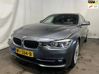BMW 3-serie Touring 320d EDE Centennial Executive - BPM - Voor- en achterschade - Schade