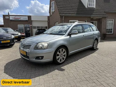Toyota Avensis wagon 2.0 VVTi Clima Navigatie Leder APK 06-2027
