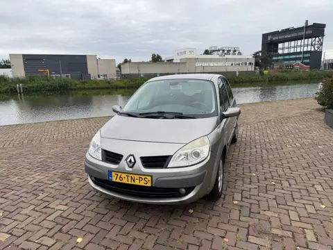 Renault Scénic 1.6-16V Business Line
