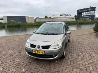Renault Scénic 1.6-16V Business Line