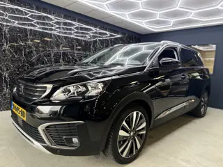 Peugeot 5008 1.2 PureTech Allure Avantage 7personen