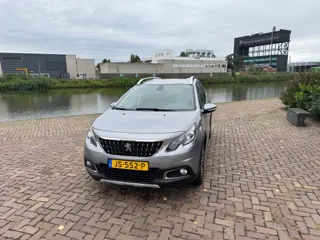 Peugeot 2008 1.2 PureTech Allure
