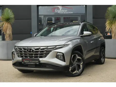 Hyundai Tucson 1.6 T-GDI PHEV Premium Sky 4WD 265pk Panoramadak/Stoelverwarming/360Camera