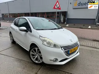 Peugeot 208 1.6 VTi Allure GLAS DAK CLIMA APK Half LEER