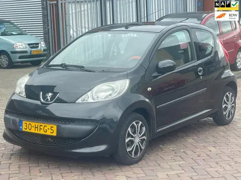 Peugeot 107 1.0-12V XS Nwe Apk Stuurbekr Google-Maps Airco