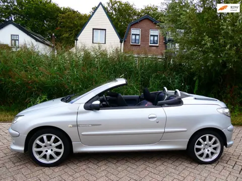 Peugeot 206 CC 1.6-16V 110pk Cabriolet Clima INRUILKOOPJE APK Juli 2027