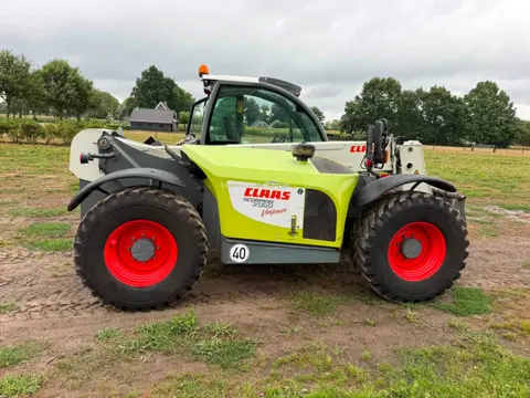 Claas Scorpion 7030 Verreiker (bj 2006)