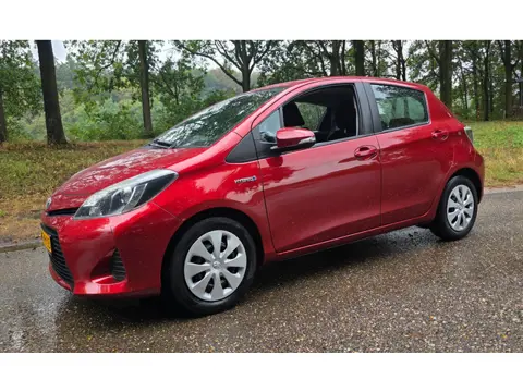 Toyota Yaris 1.5 Full Hybrid - NL Auto - 1e Eigenaar -