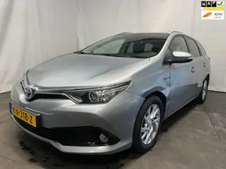 Toyota Auris Touring Sports 1.8 Hybrid Trend - Front- en achterschade- Schade