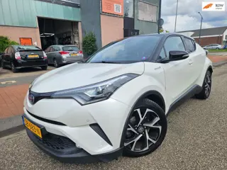 Toyota C-HR 1.8 Hybrid Bi-Tone Plus GARANTIE