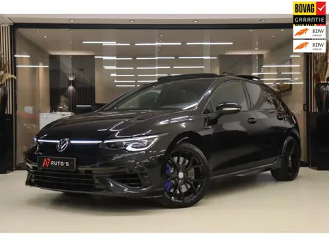 Volkswagen GOLF 2.0 TSI R 4Motion PERFORMANCE /AKRA/PANO/HUD/IQ-LIGHT/H-K/BOMVOL