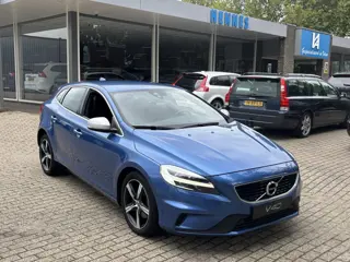 Volvo V40 2.0 T2 R-Design Stoelverwarming PDC On call