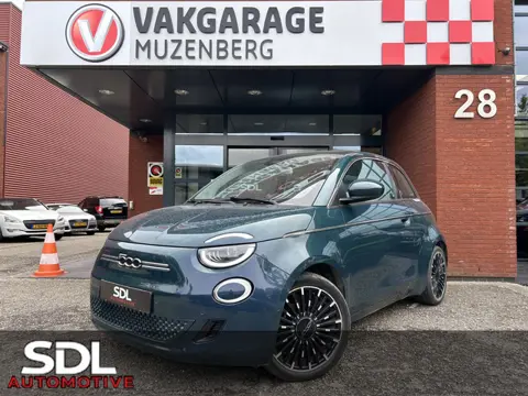Fiat 500 La Prima 42 kWh // FULL LED // NAVI + CARPLAY // PANO-DAK // CAMERA // PDC V+A // ADAPTIVE 