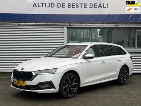 Skoda Octavia Combi 1.4 TSI iV PHEV Business Edition Plus l Virtual l Automaat l ACC l VDOH l