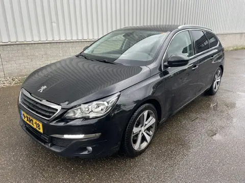 Peugeot 308 SW 1.2 PureTech Blue Lease Executive
