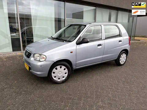 Suzuki Alto 1.1 GL BJ 8-2002. APK 8-2027