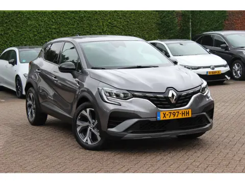 Renault Captur 1.3 mild hybrid 160 R.S. Line / Trekhaak / Camera / CarPlay / Keyless / 18'' / Half l