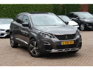 Peugeot 3008 1.2 PureTech Crossway / Trekhaak / Panoramadak / Camera / Navigatie / 18'' / Keyless / 