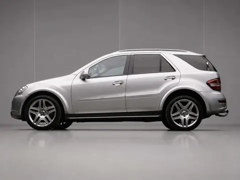 Mercedes-Benz M-klasse AMG 63 sport (SCHUIFDAK,NAVI,CAMERA,STOELVERWARMING/VERKOELING,CLIMATE,CRUISE