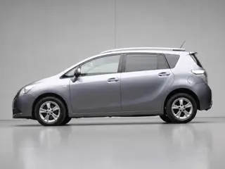 Toyota Verso 1.8 VVT-i Dynamic 7p. Sport (NAVI,CAMERA,CRUISE,BLUETOOTH,ZONNESCHERMEN,TREKHAAK,GETINT