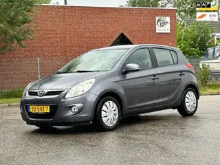 Hyundai I20 1.2i i-Motion 5DR*Airco*NAP*Dealer onderhouden*2e eigenaar*Elektrische ramen*APK*