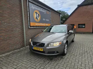 Volvo V70 2.0 Kinetic (bj 2009)
