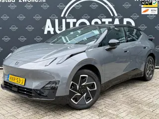 Lynk & Co 02 Core 66 kWh NL-Auto / Pano / Apple Carplay / Navi / APK