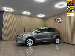 Volkswagen Polo 1.4-16V Highline * Automaat / Carplay / Stoelverwarming / LM Velgen / NL Auto *