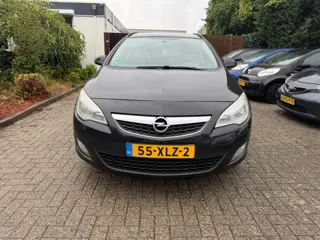 Opel Astra Sports Tourer 1.4 Turbo Cosmo