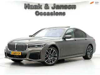 BMW 7-serie 745e M-Sport / Champagner Quartz / Massage / ACC / NAP / Service t/m 2028!
